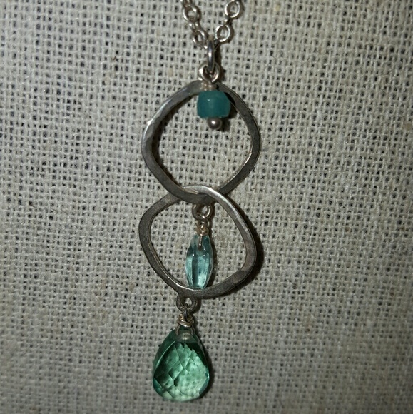 Loop D Loop Necklace - Picture 2 of 2